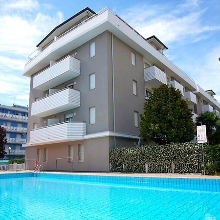 Apartment In Porto Santa Margherita - Caorle Exterior photo